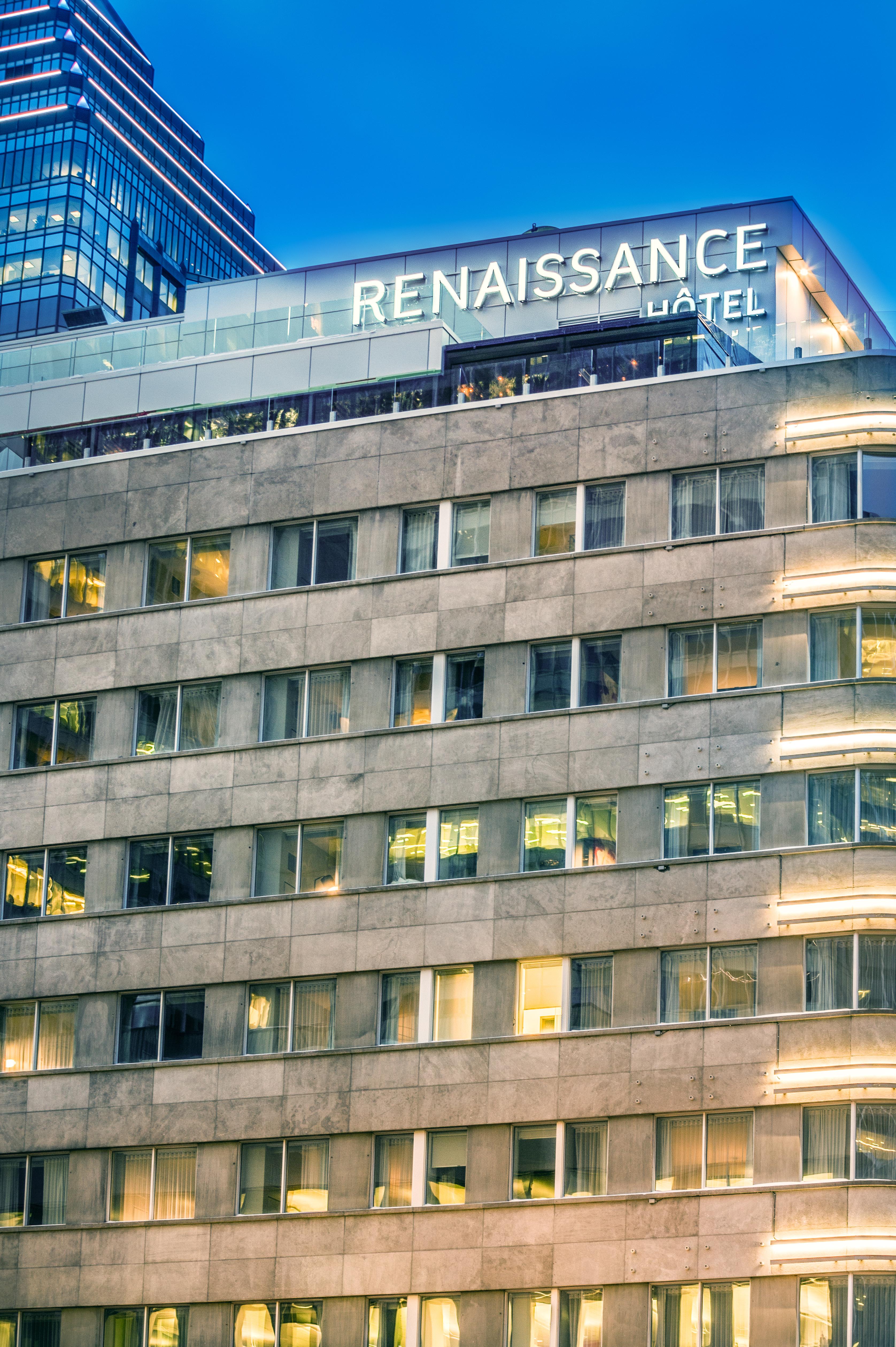 Renaissance Montreal Downtown Hotel Exterior photo